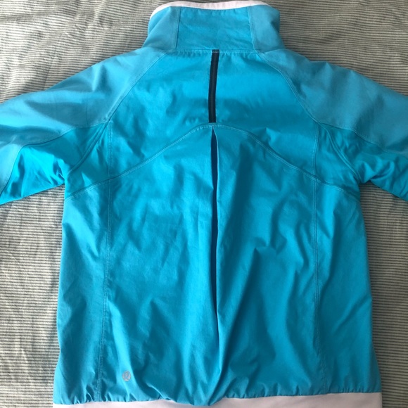 Lululemon sweater jacket - Picture 6 of 8